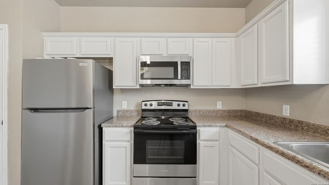 145 ROSEDALE AVE, New Braunfels, TX 78130