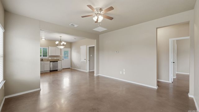 145 ROSEDALE AVE, New Braunfels, TX 78130