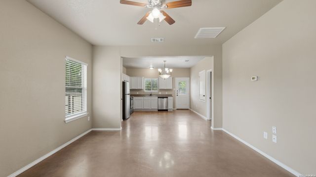 145 ROSEDALE AVE, New Braunfels, TX 78130