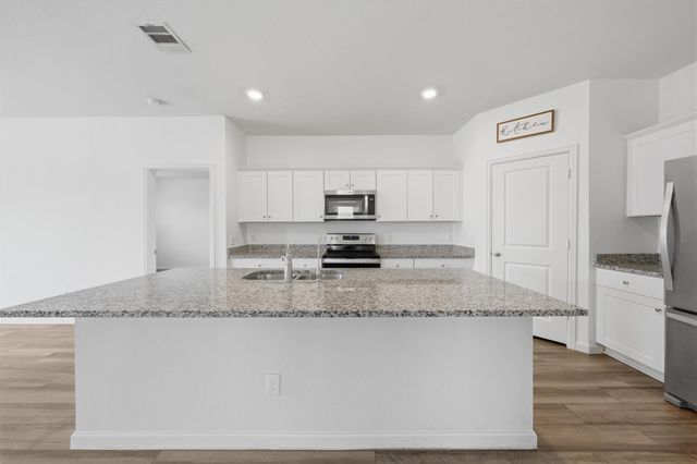 992 Blue Beech Lane, Brookshire, TX 77423