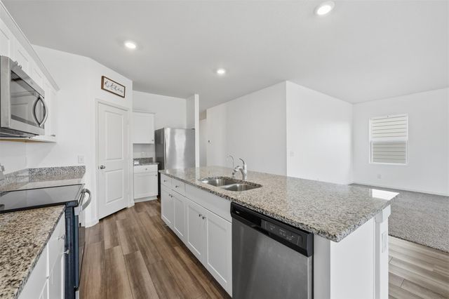 992 Blue Beech Lane, Brookshire, TX 77423