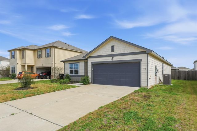 992 Blue Beech Lane, Brookshire, TX 77423