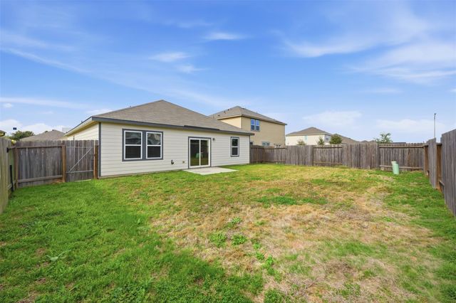 992 Blue Beech Lane, Brookshire, TX 77423