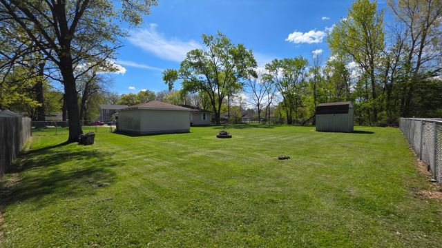 850 S Wisconsin Street, Hobart, IN 46342