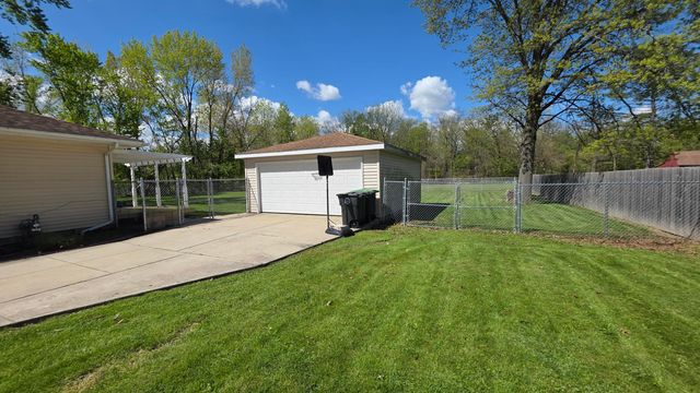 850 S Wisconsin Street, Hobart, IN 46342