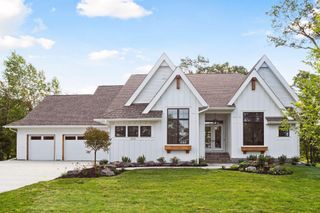 14855 Stutz Street NE, Ham Lake, MN 55304