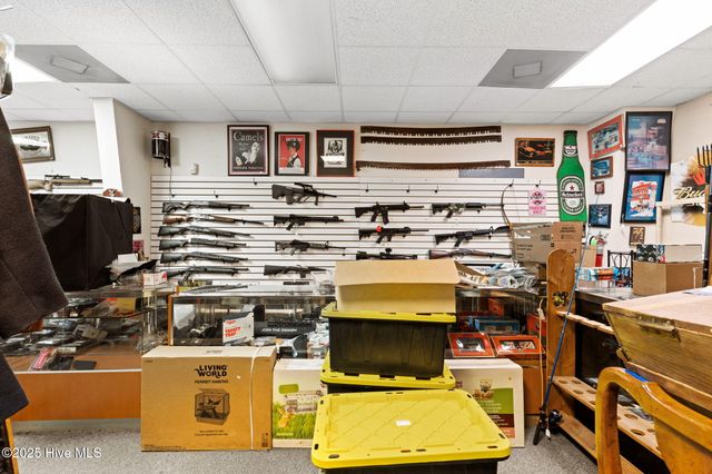 7227 Beach Drive SW, Ocean Isle Beach, NC 28469