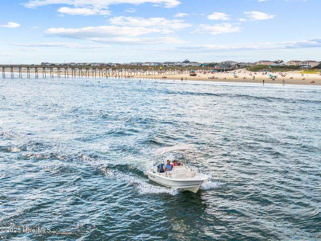 7227 Beach Drive SW, Ocean Isle Beach, NC 28469