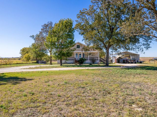 1150 County Road 432, Taylor, TX 76574