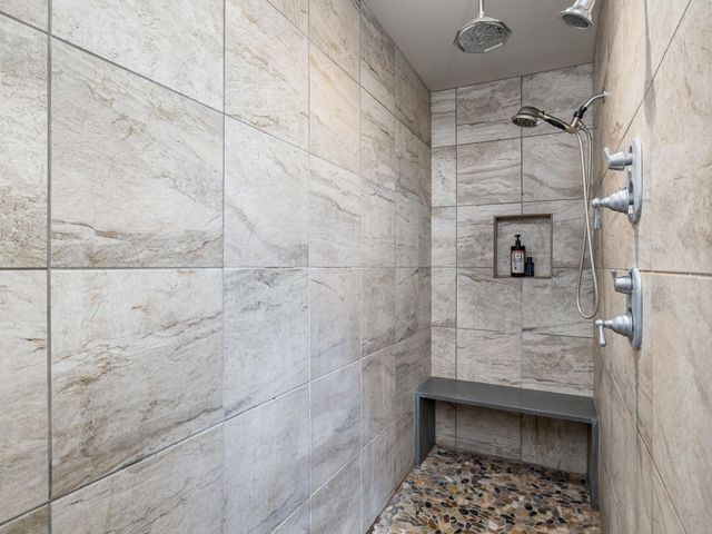 1150 County Road 432, Taylor, TX 76574