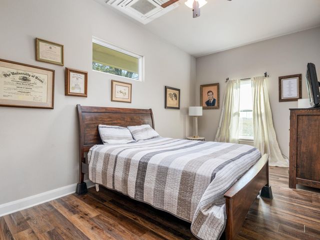 1150 County Road 432, Taylor, TX 76574