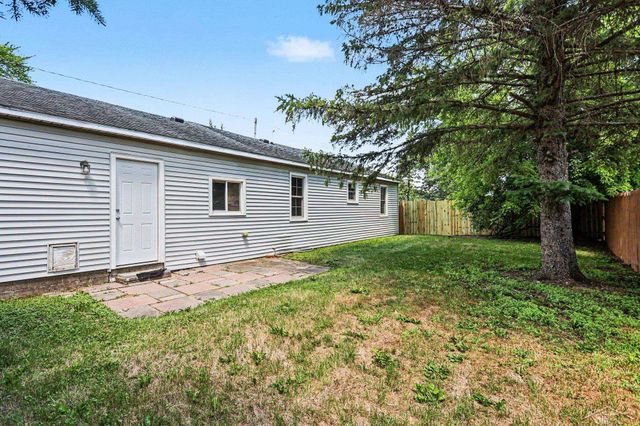 4559 2 Mile Road, Bay City, MI 48706