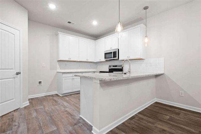 3668 PARKWAY JAMES Drive, Snellville, GA 30039