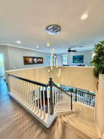 4982 Crestview Drive, Carlsbad, CA 92008