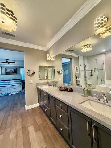 4982 Crestview Drive, Carlsbad, CA 92008