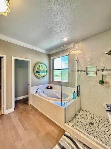 4982 Crestview Drive, Carlsbad, CA 92008