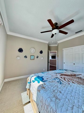 4982 Crestview Drive, Carlsbad, CA 92008