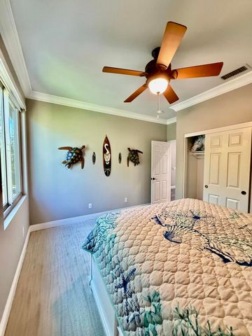 4982 Crestview Drive, Carlsbad, CA 92008