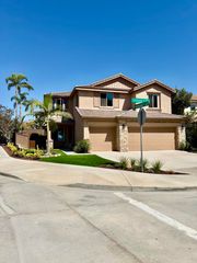4982 Crestview Drive, Carlsbad, CA 92008