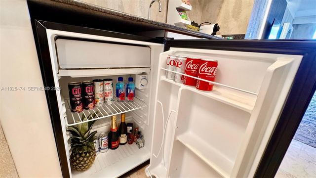 18001 Collins Ave 1110, Sunny Isles Beach, FL 33160