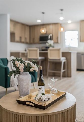 3750 Alida Avenue, Rochester Hills, MI 48309