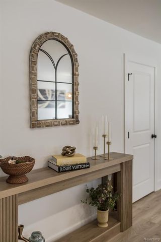 3750 Alida Avenue, Rochester Hills, MI 48309