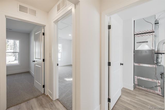 3750 Alida Avenue, Rochester Hills, MI 48309