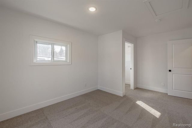 3750 Alida Avenue, Rochester Hills, MI 48309