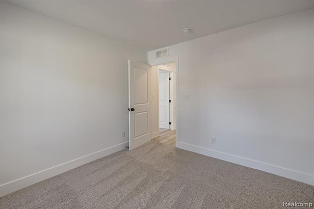 3750 Alida Avenue, Rochester Hills, MI 48309