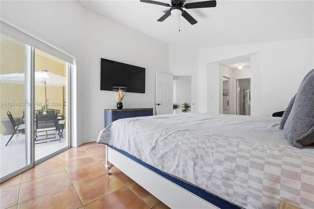 18427 NW 9th Ct, Pembroke Pines, FL 33029