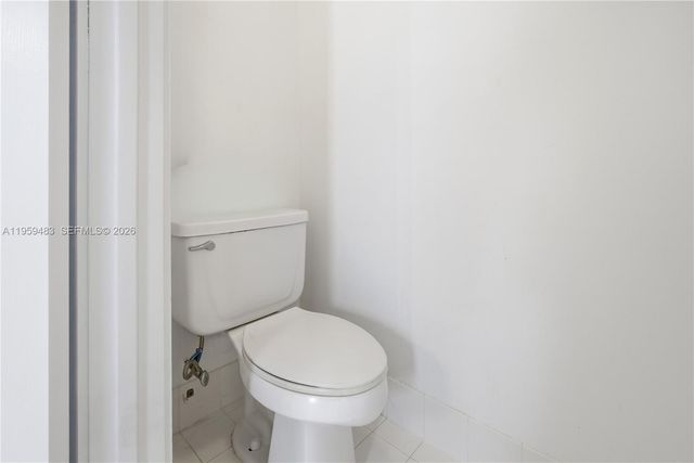 18427 NW 9th Ct, Pembroke Pines, FL 33029