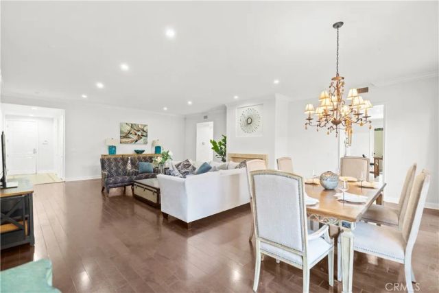 143 N Arnaz Drive 102, Beverly Hills, CA 90211