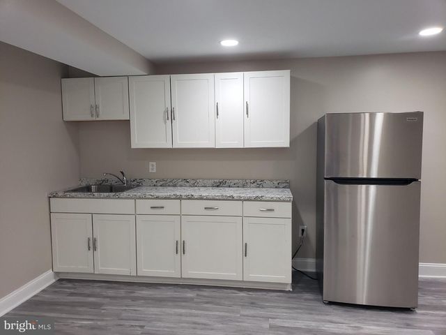 2915 UNIVERSITY BLVD W, Kensington, MD 20895