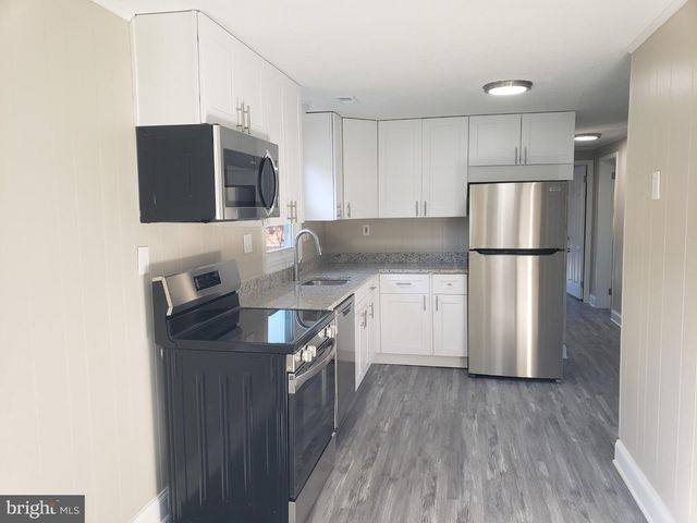 2915 UNIVERSITY BLVD W, Kensington, MD 20895