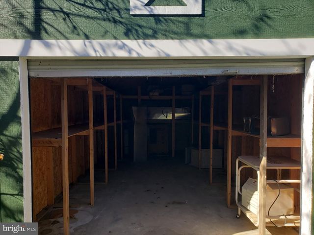 2915 UNIVERSITY BLVD W, Kensington, MD 20895