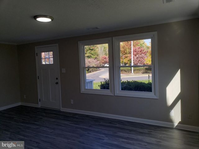 2915 UNIVERSITY BLVD W, Kensington, MD 20895
