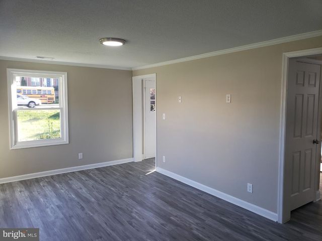 2915 UNIVERSITY BLVD W, Kensington, MD 20895