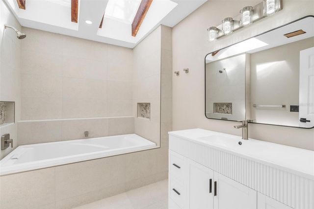 31 WASSERMAN DRIVE, Palm Coast, FL 32164