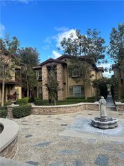 213 Danbrook, Irvine, CA 92603