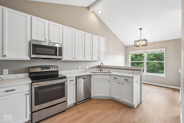1152 Longwell Lane, Indianapolis, IN 46240