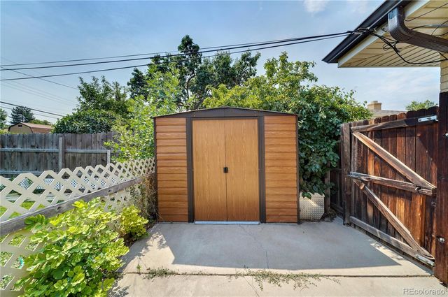 6616 S Lincoln Street, Centennial, CO 80121