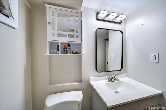 6616 S Lincoln Street, Centennial, CO 80121