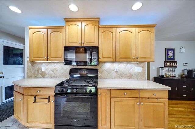 6616 S Lincoln Street, Centennial, CO 80121