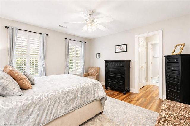 7809 Charles Place Drive, Kernersville, NC 27284