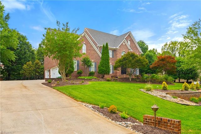 7809 Charles Place Drive, Kernersville, NC 27284