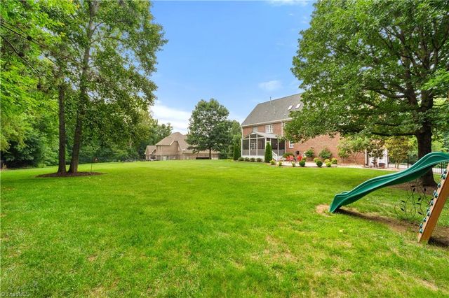 7809 Charles Place Drive, Kernersville, NC 27284