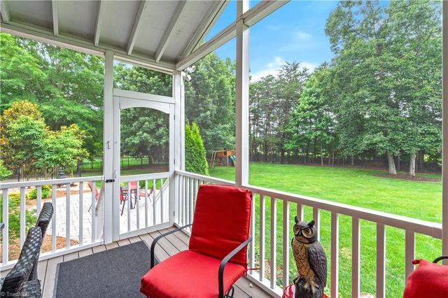 7809 Charles Place Drive, Kernersville, NC 27284