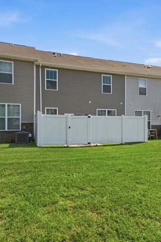 634 Birdie Dr, Spring Hill, TN 37174