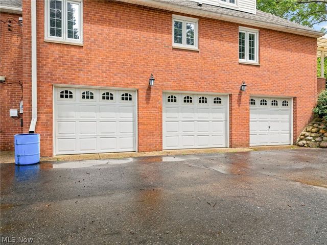 3546 Overhill Drive NW, Canton, OH 44718