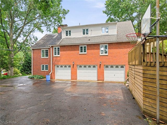 3546 Overhill Drive NW, Canton, OH 44718